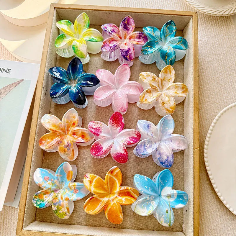 8CM Fashion Flower Shark Hair Clips, Printed Plumeria Plastic Hair Claw Clips for Women