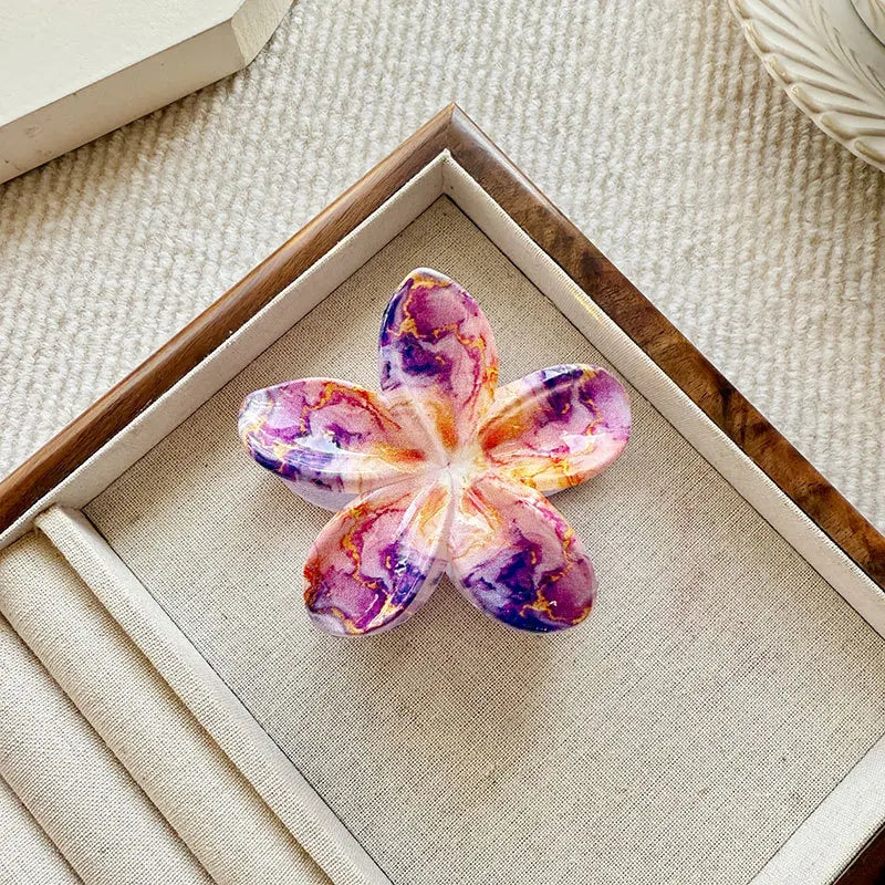 8CM Fashion Flower Shark Hair Clips, Printed Plumeria Plastic Hair Claw Clips for Women